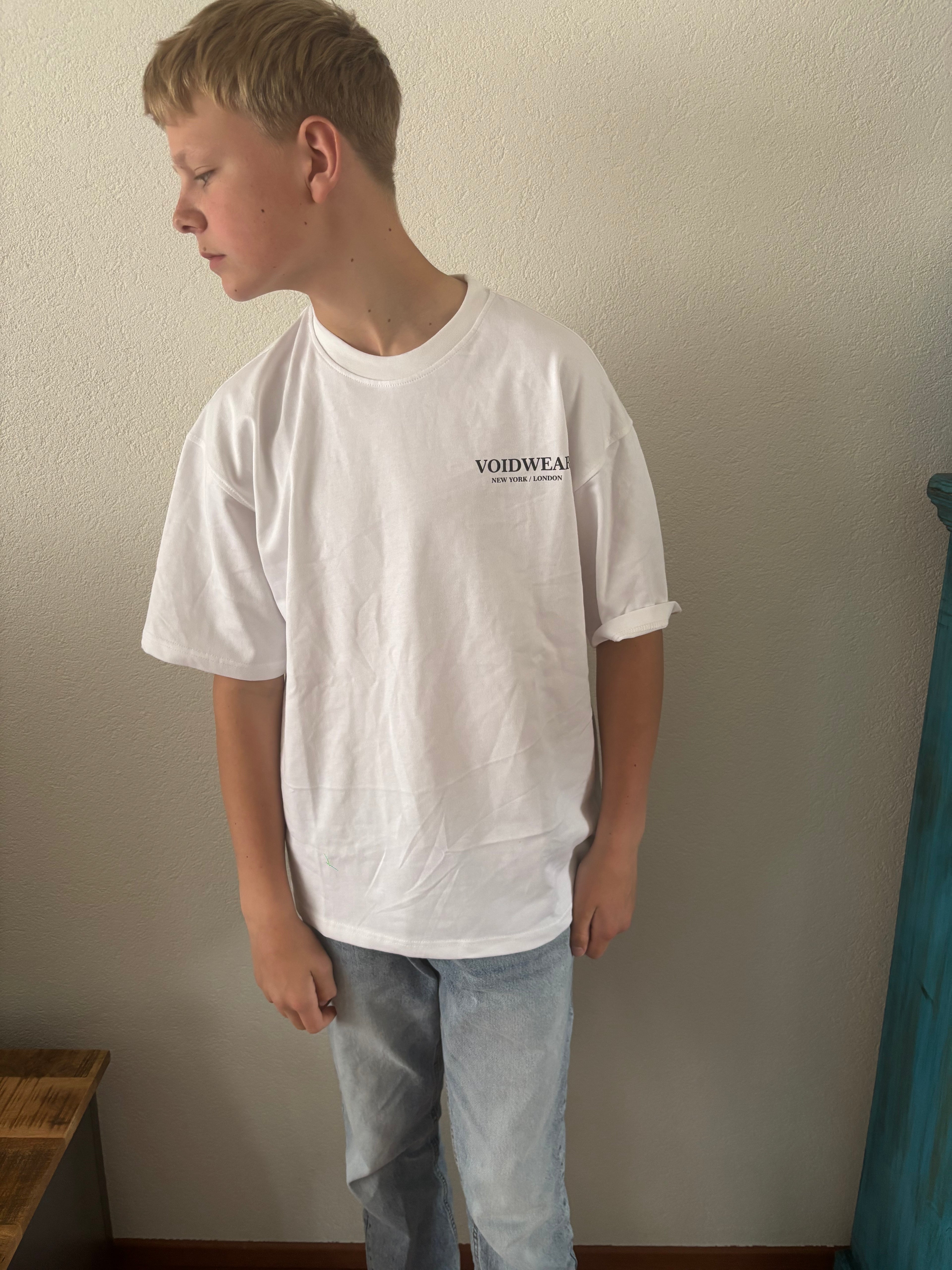 Voidwear "Essentiq Phase 01."